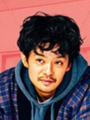 半助（池松壮亮）